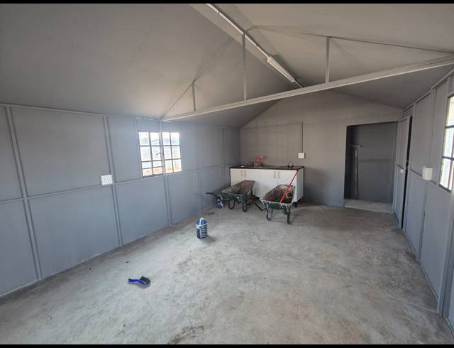 4,500M² INDUSTRIAL YARD TO LET IN BREDELL